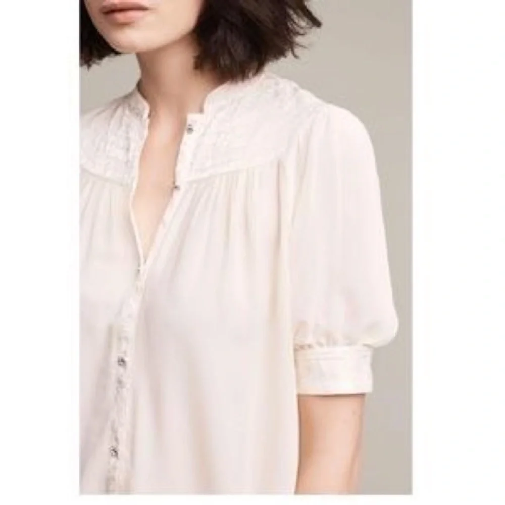 Anthropologie puff short soft